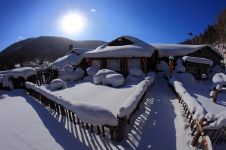 “山山与雪雪”—— （哈进吉出）哈尔滨•亚布力•雪乡•凤凰山•长白山•吉林雾凇岛6日游